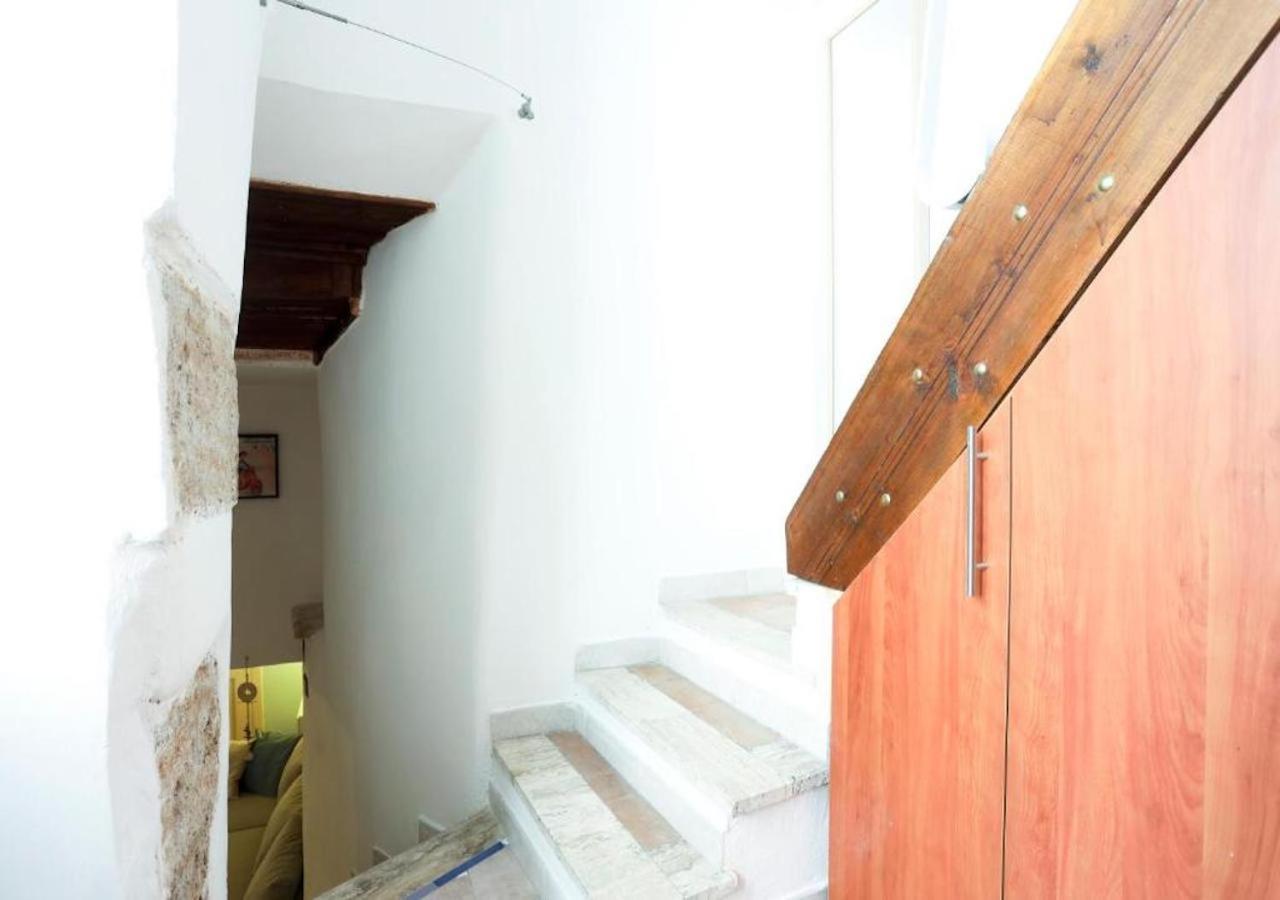 La Tata Home ซาแลร์โน ภายนอก รูปภาพ